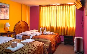 Hostal Virgen de Las Nieves II